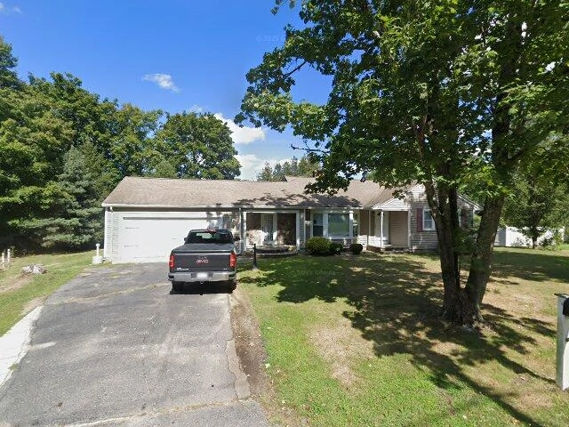 House image located at Taunton, MA 02780