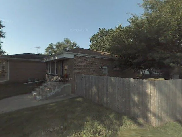 House image located at Chicago, IL 60633