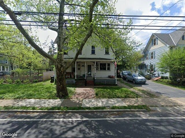 House image located at Riverton, NJ 08077