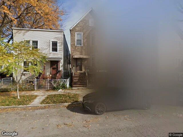 House image located at Chicago, IL 60609