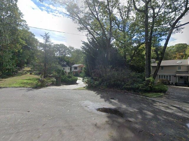 House image located at Windsor, CT 06095