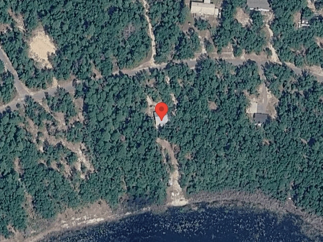 House image located at Chipley, FL 32428