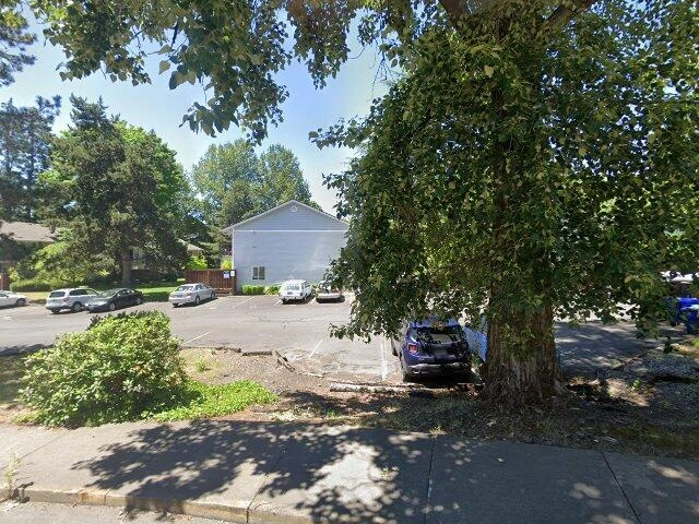 House image located at Portland, OR 97219