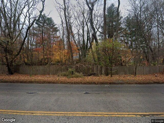 House image located at Locust Valley, NY 11560