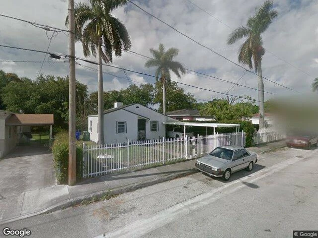 House image located at Miami, FL 33127