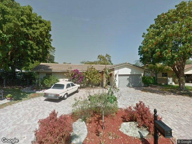 House image located at Coral Springs, FL 33071