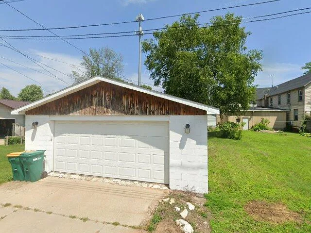 House image located at Marinette, WI 54143