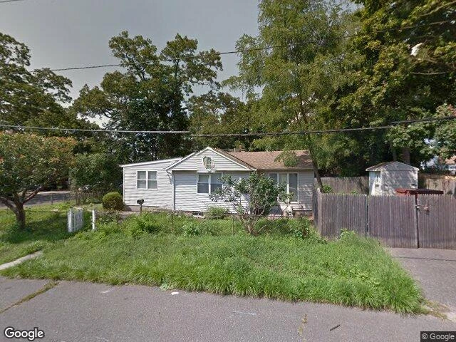 House image located at Bay Shore, NY 11706