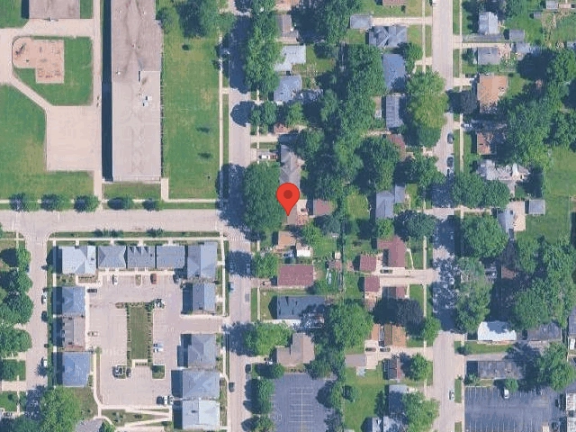 House image located at Elgin, IL 60123