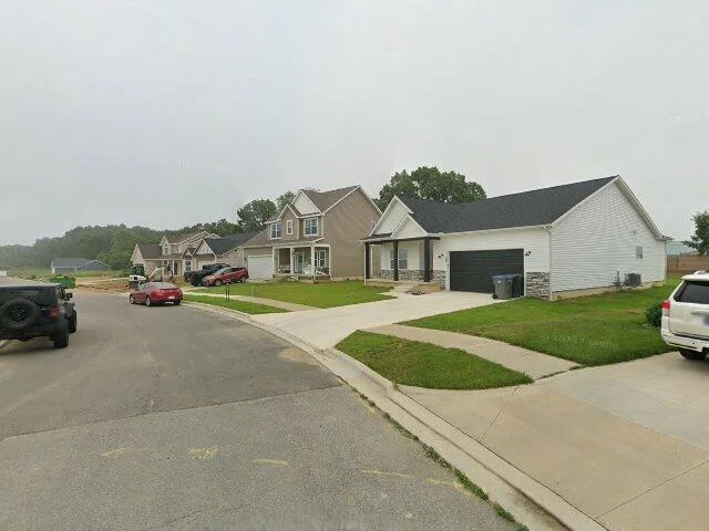 House image located at Warsaw, IN 46582