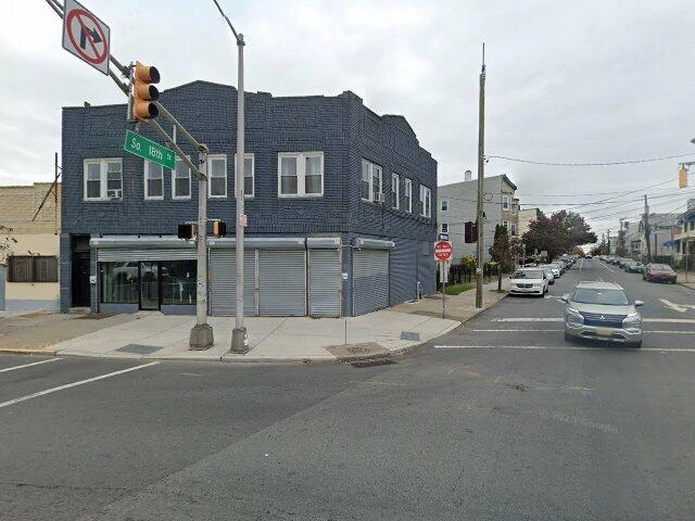 House image located at Newark, NJ 07103