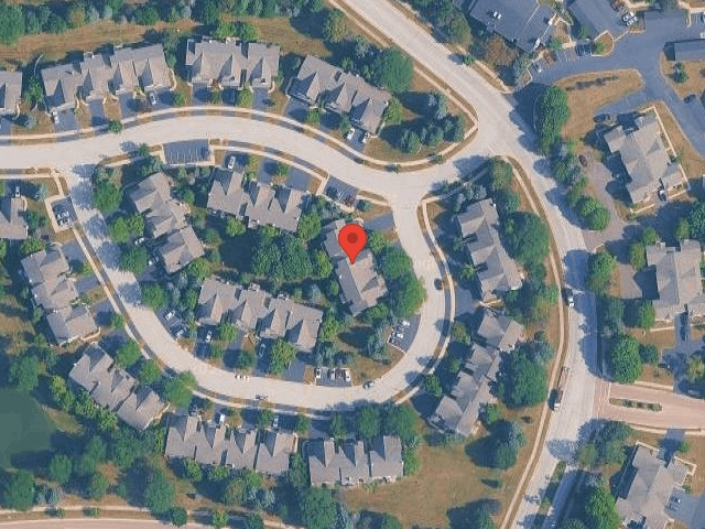 House image located at Aurora, IL 60504