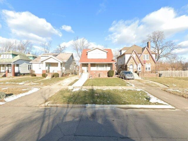 House image located at Detroit, MI 48213