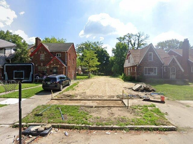 House image located at Detroit, MI 48227