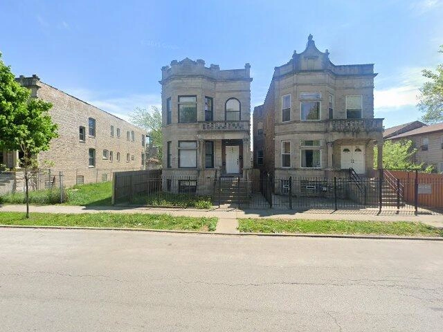 House image located at Chicago, IL 60624