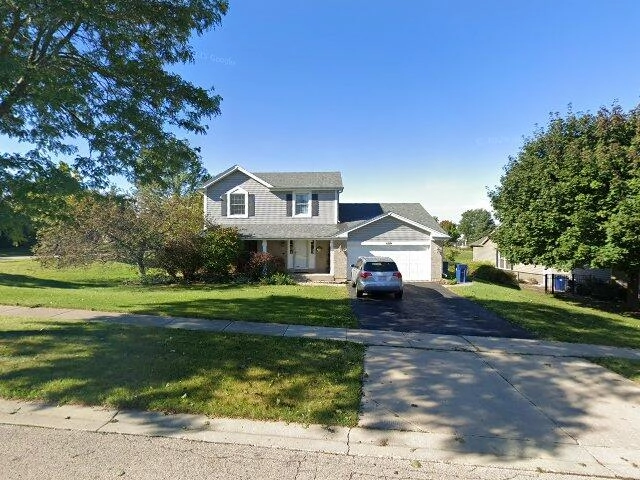 House image located at Algonquin, IL 60102