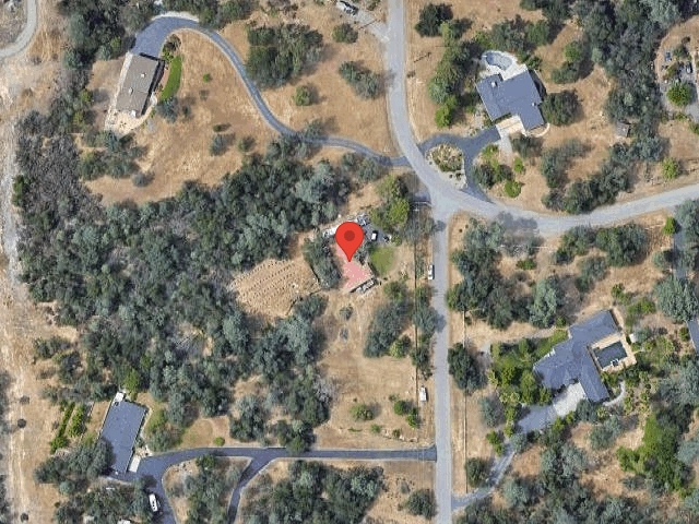 House image located at Redding, CA 96001