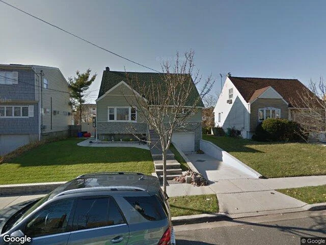 House image located at Freeport, NY 11520