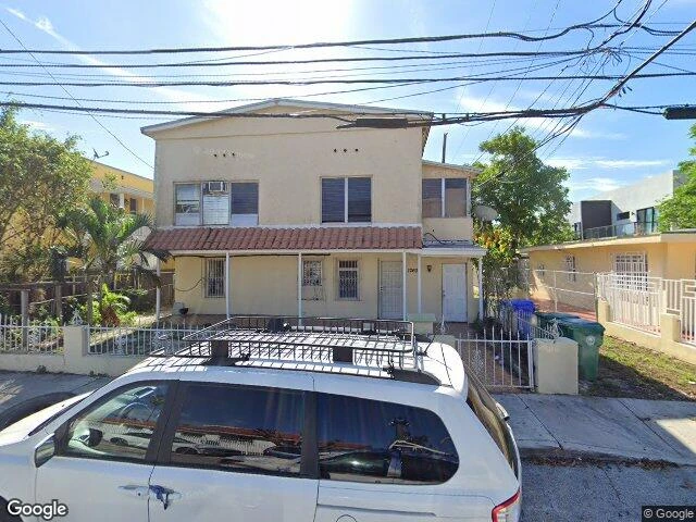 House image located at Miami, FL 33135