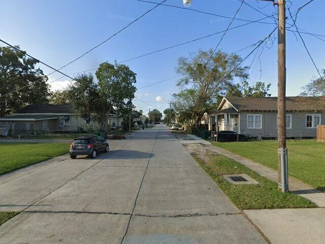 House image located at Harvey, LA 70058