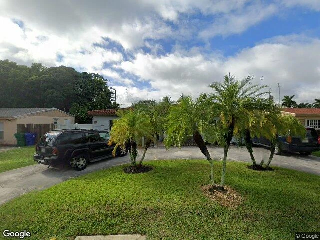 House image located at Hollywood, FL 33023