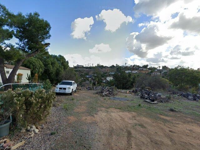 House image located at Lakeside, CA 92040