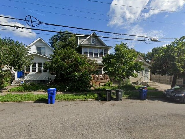 House image located at Saint Paul, MN 55117