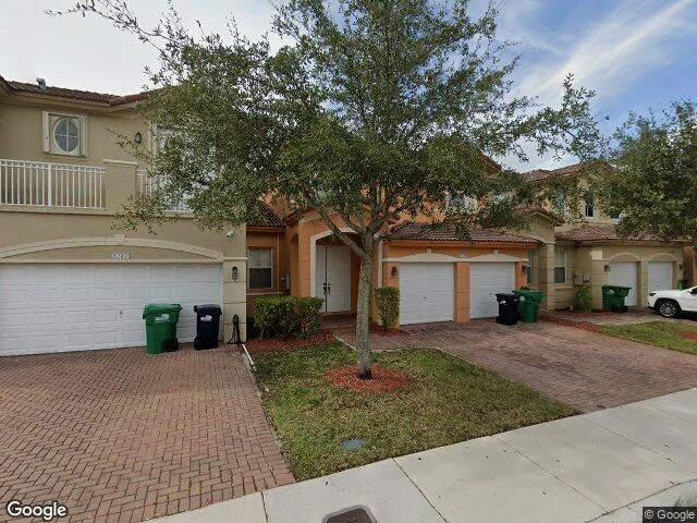 House image located at Miami, FL 33178