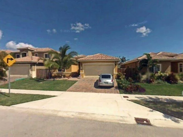 House image located at Miami, FL 33189