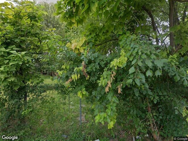 House image located at Louisville, KY 40212