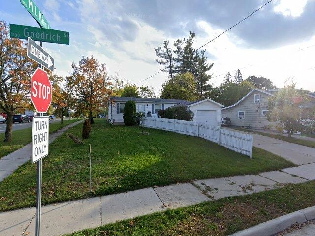 House image located at Lansing, MI 48910