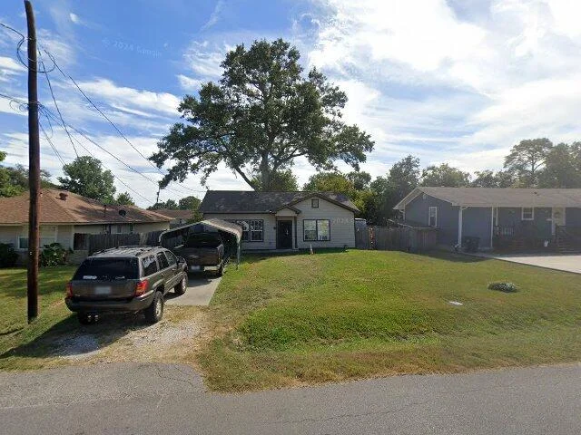 House image located at Groves, TX 77619