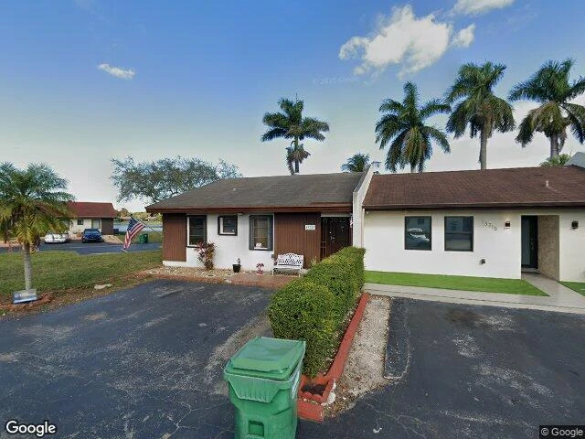 House image located at Miami, FL 33175