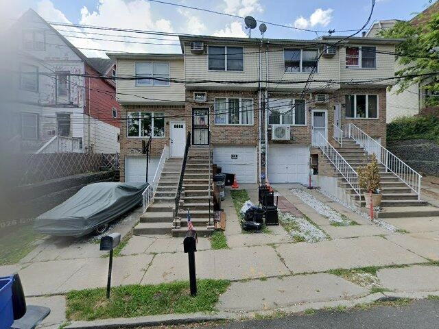 House image located at Staten Island, NY 10304