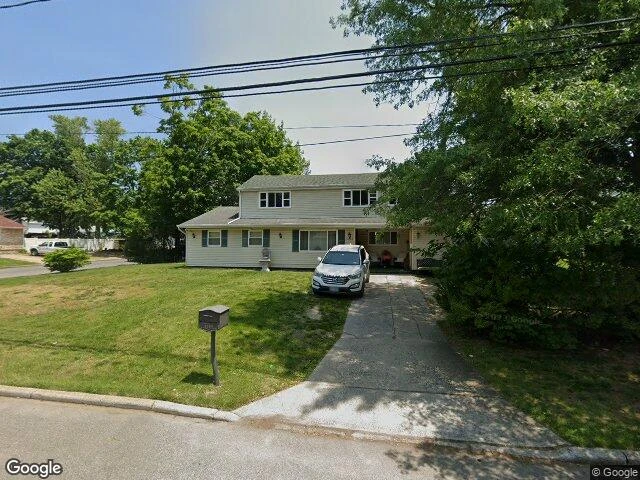 House image located at Bay Shore, NY 11706