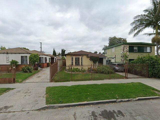 House image located at Los Angeles, CA 90016