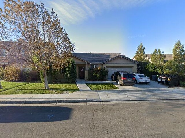 House image located at Lancaster, CA 93536