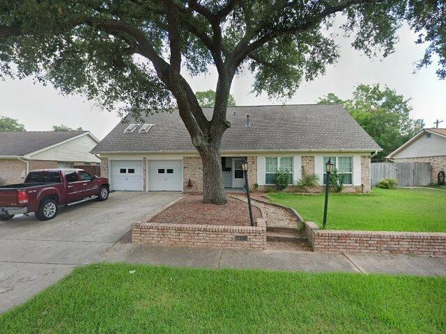 House image located at La Porte, TX 77571