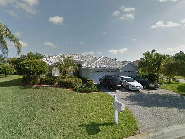 House image located at Bradenton, FL 34201