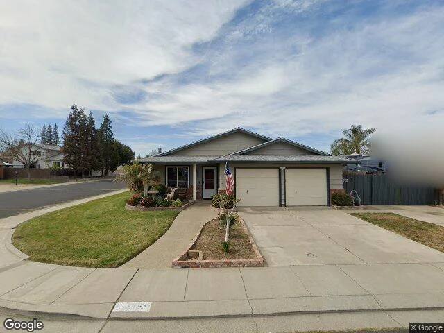House image located at Manteca, CA 95337