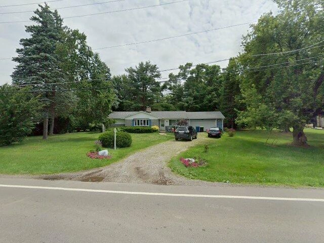 House image located at White Lake, MI 48386
