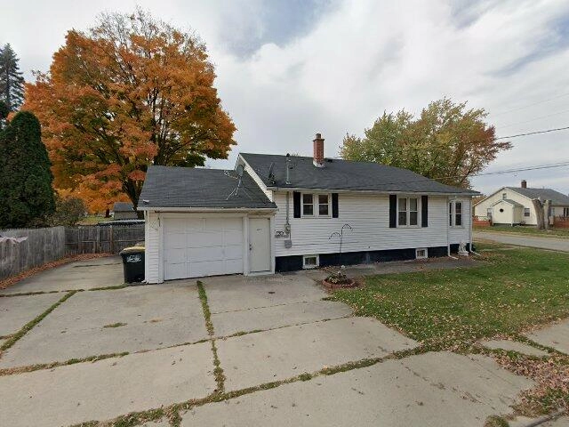 House image located at Kendallville, IN 46755
