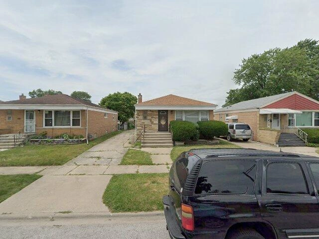 House image located at Chicago, IL 60633