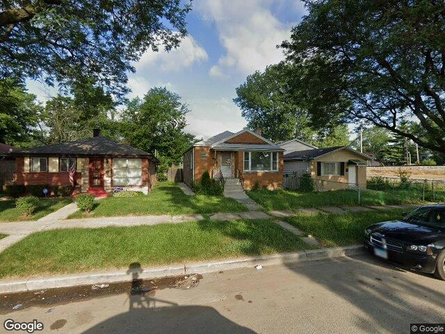 House image located at Chicago, IL 60620