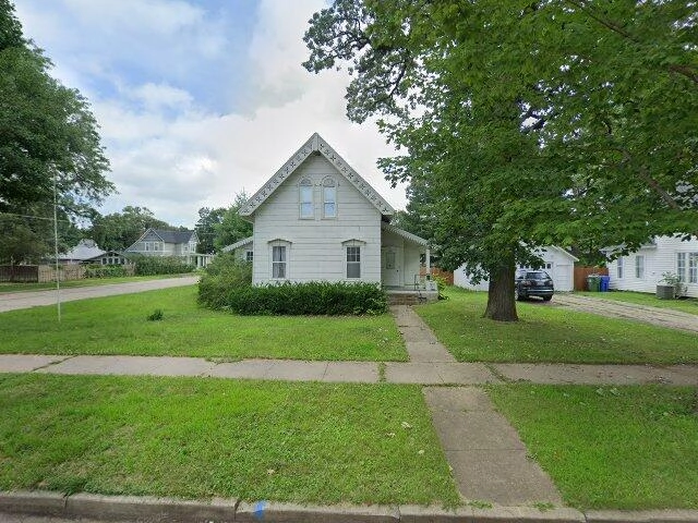 House image located at Charles City, IA 50616