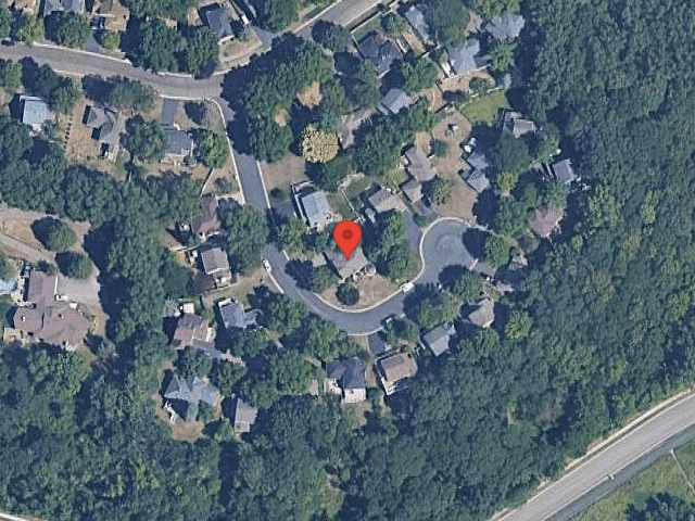 House image located at Eden Prairie, MN 55347