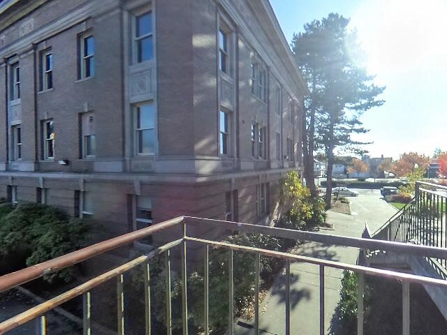 House image located at Mount Vernon, WA 98273