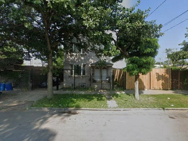 House image located at Chicago, IL 60639