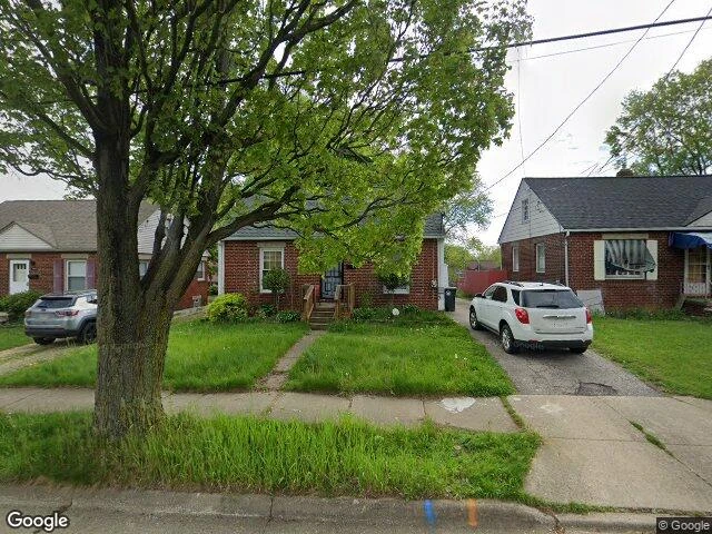 House image located at Akron, OH 44306