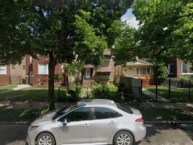 House image located at Chicago, IL 60620